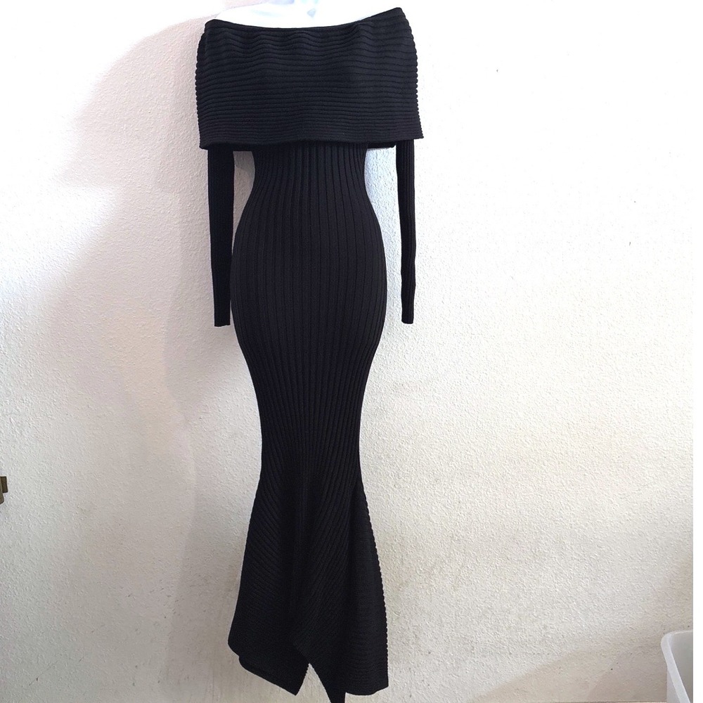 Fashion Nova Maxi Dress S Black Goth Off Shoulder Mermaid Witchy Vampy Whimsy